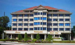 Fortuna Hotel and Casino nằm tại thành phố xinh đẹp SihanoukVille