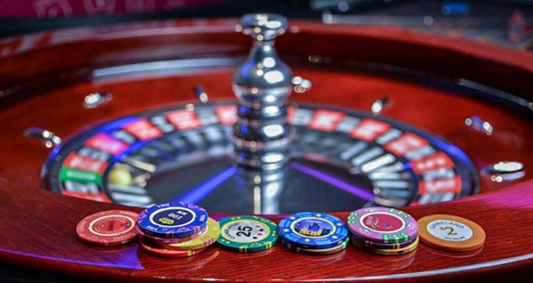 Roulette tại Casino Tropicana tổ chức 2 kiểu cược Châu Âu và Mỹ