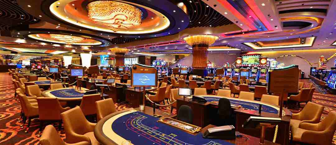 Golden Galaxy Hotel & Casino tọa lạc tại đâu ?